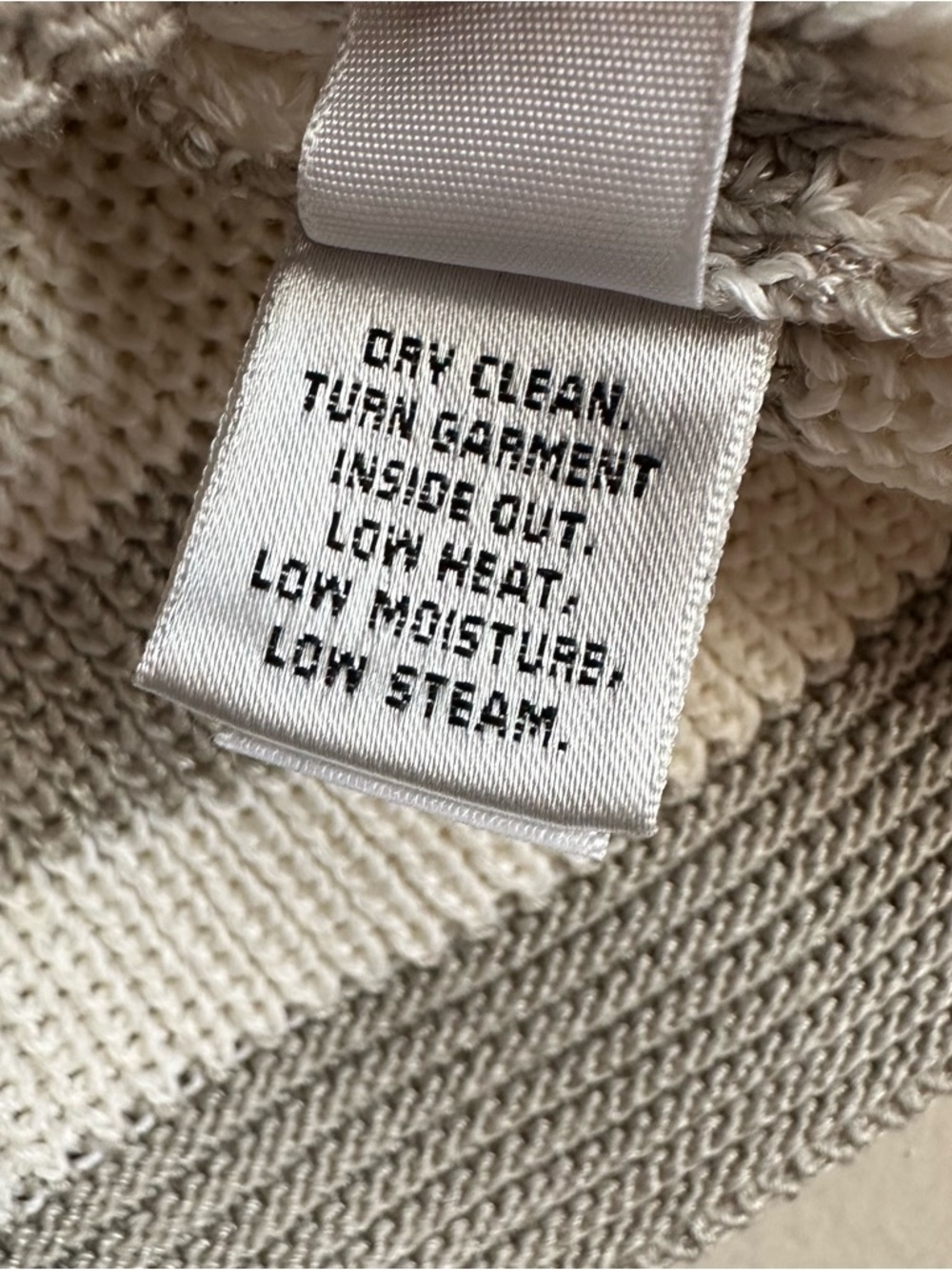 St. John Striped Knit Peplum Top Limestone Grey White Sleeveless Tank Wool M - Picture 5 of 7
